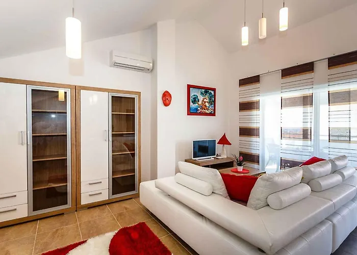 Near In Malinska-insel Krk 53322 *